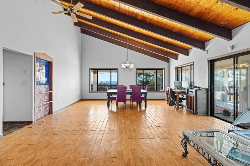 2513 Tecate Divide Road Boulevard, CA 91905