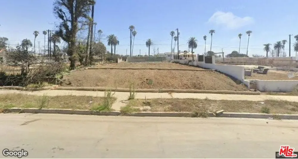 424 Via De La Paz Los Angeles, CA 90272