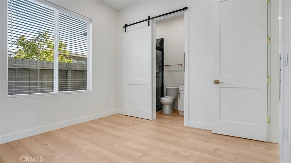 1822 Pomona Costa Mesa, CA 92627