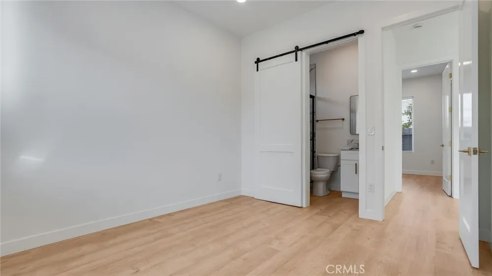 1822 Pomona Costa Mesa, CA 92627