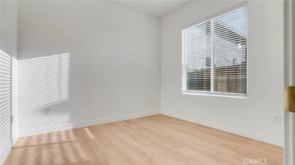 1822 Pomona Costa Mesa, CA 92627