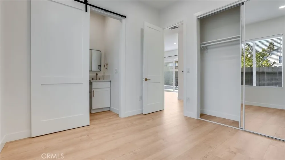1822 Pomona Costa Mesa, CA 92627