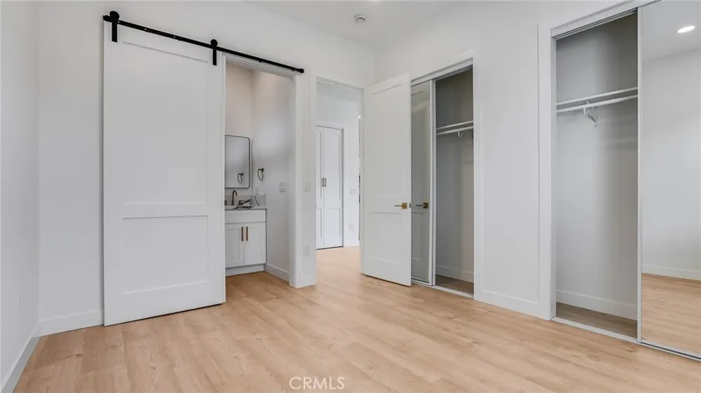 1822 Pomona Costa Mesa, CA 92627