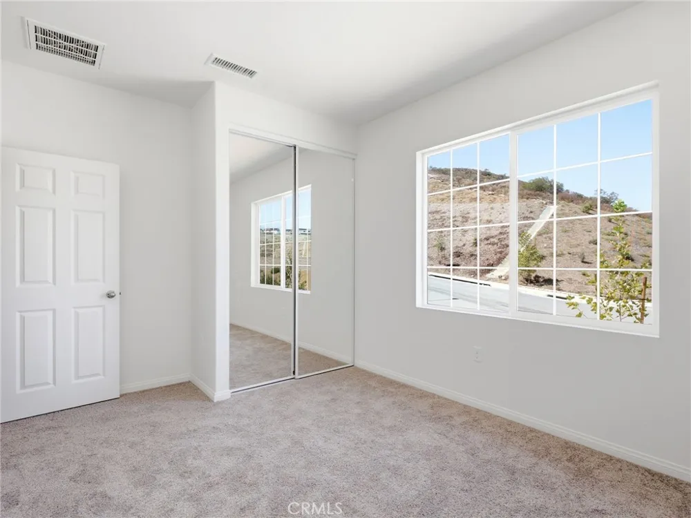 840 Sicily Lake Elsinore, CA 92530