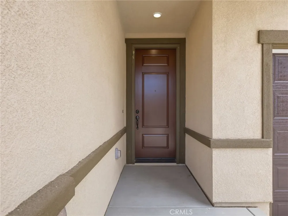 840 Sicily Lake Elsinore, CA 92530