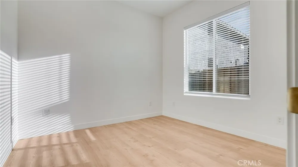 1822 Pomona Costa Mesa, CA 92627