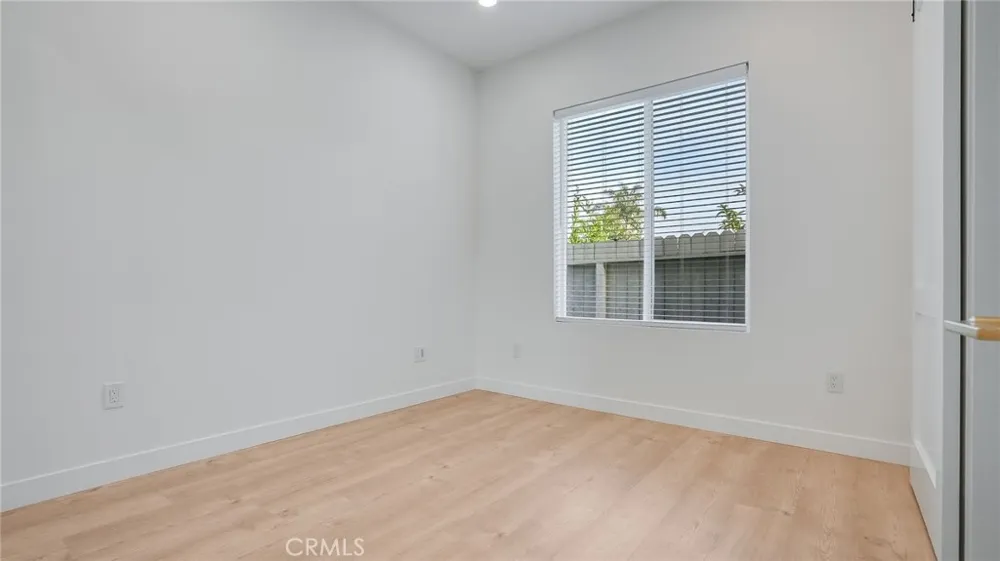 1822 Pomona Costa Mesa, CA 92627