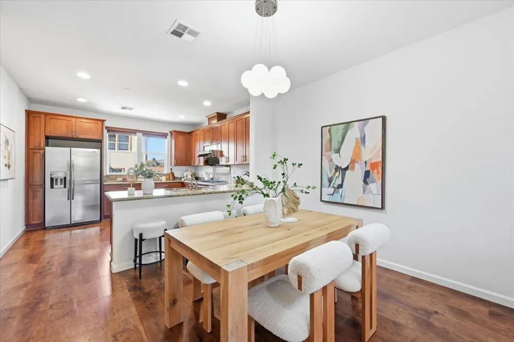 176 Paso Olmo Terrace Fremont, CA 94539