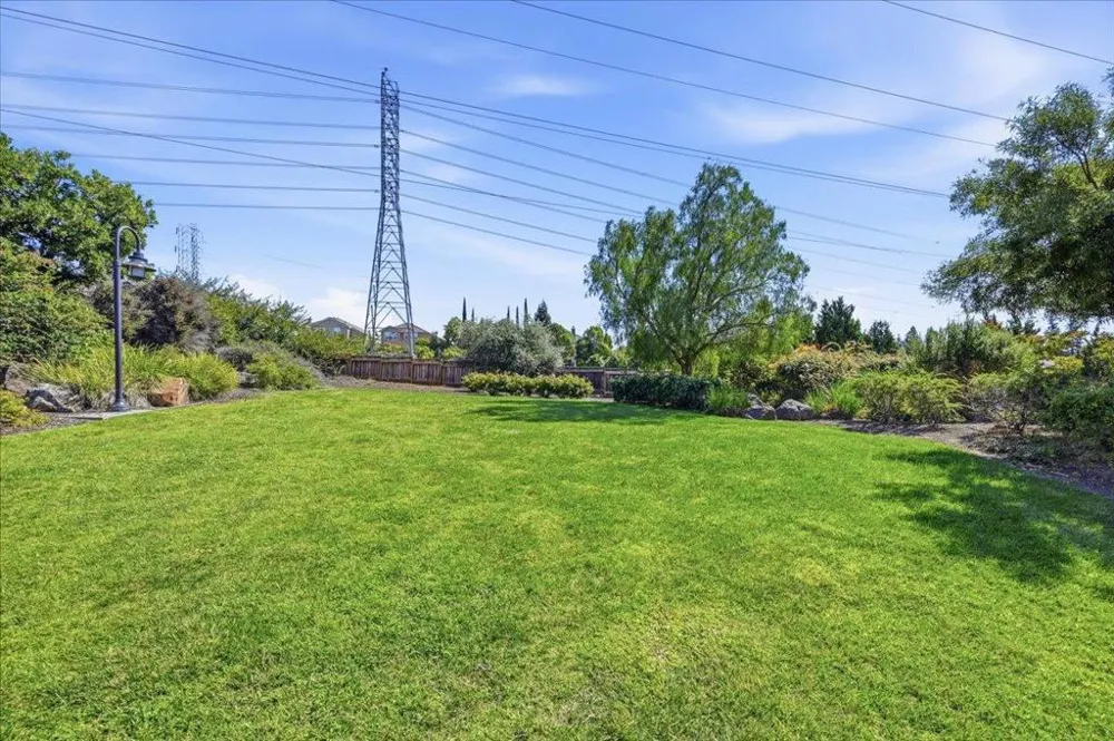 176 Paso Olmo Terrace Fremont, CA 94539