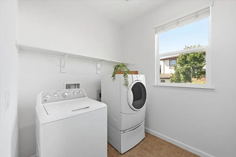 176 Paso Olmo Terrace Fremont, CA 94539