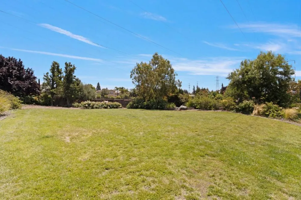 176 Paso Olmo Terrace Fremont, CA 94539