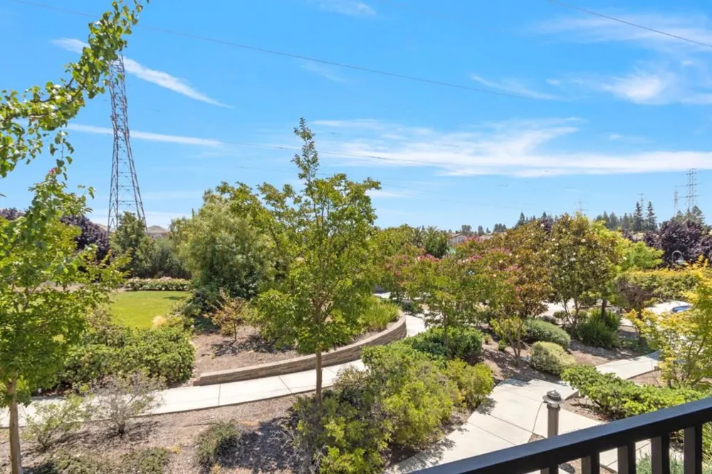 176 Paso Olmo Terrace Fremont, CA 94539