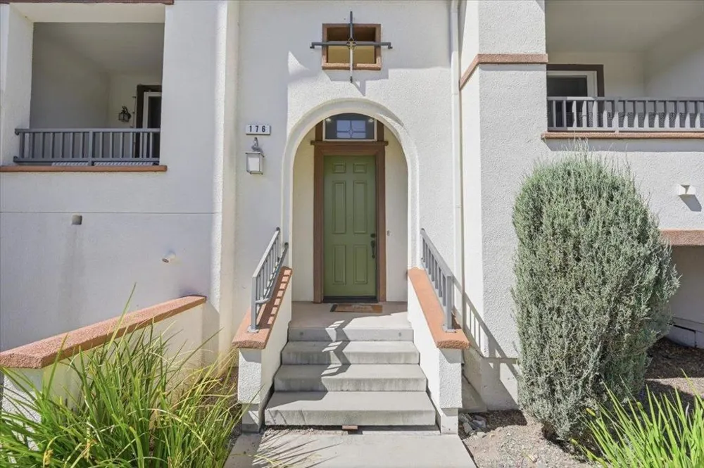 176 Paso Olmo Terrace Fremont, CA 94539