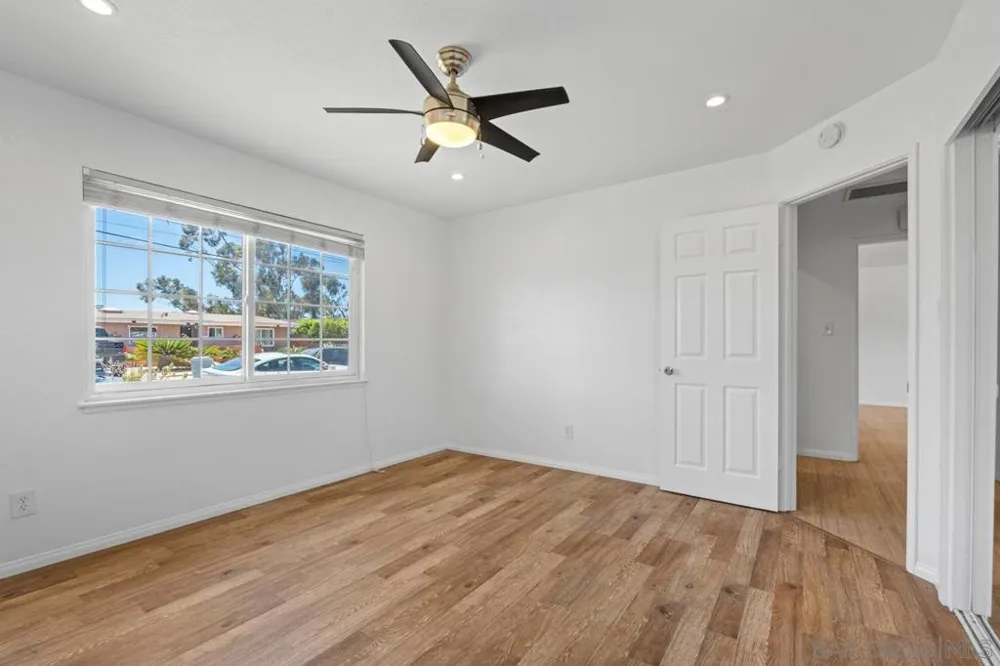 4581 Chinook San Diego, CA 92117