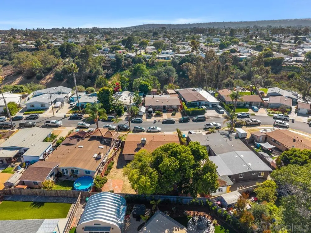 4581 Chinook San Diego, CA 92117