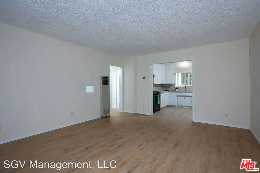 425 Linwood Avenue #M Monrovia, CA 91016