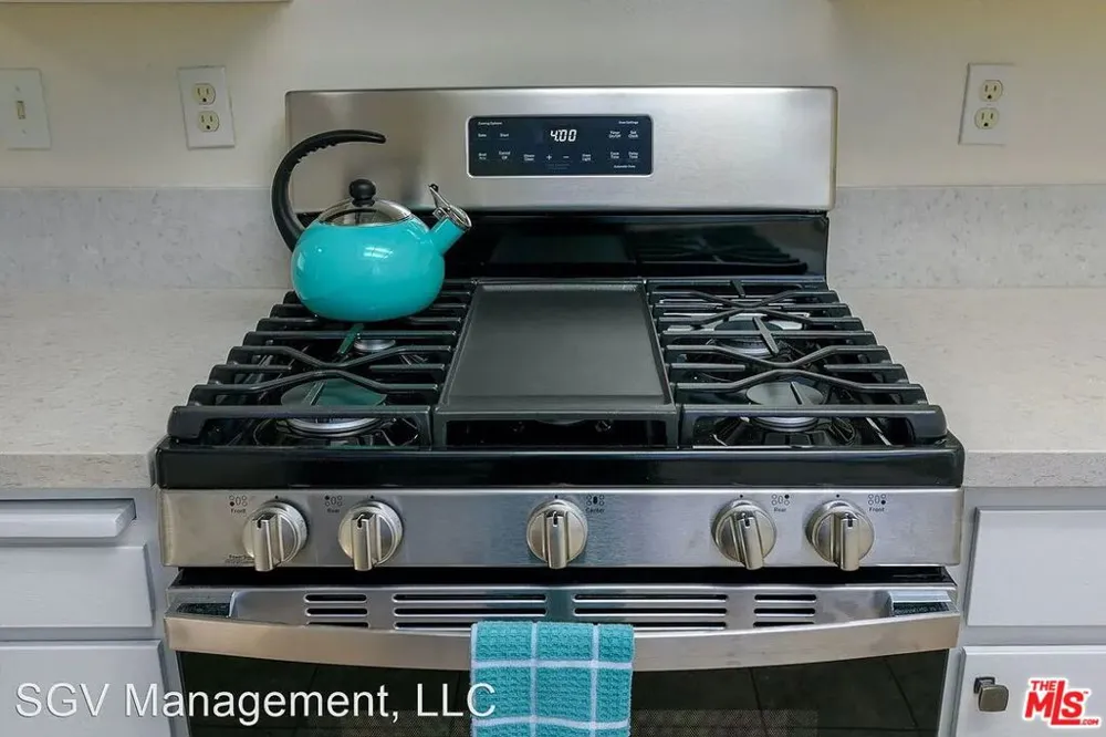 425 Linwood Avenue #M Monrovia, CA 91016