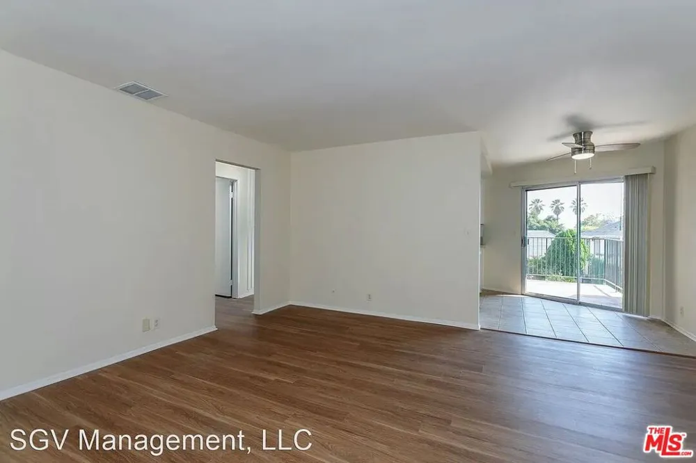 425 Linwood Avenue #M Monrovia, CA 91016