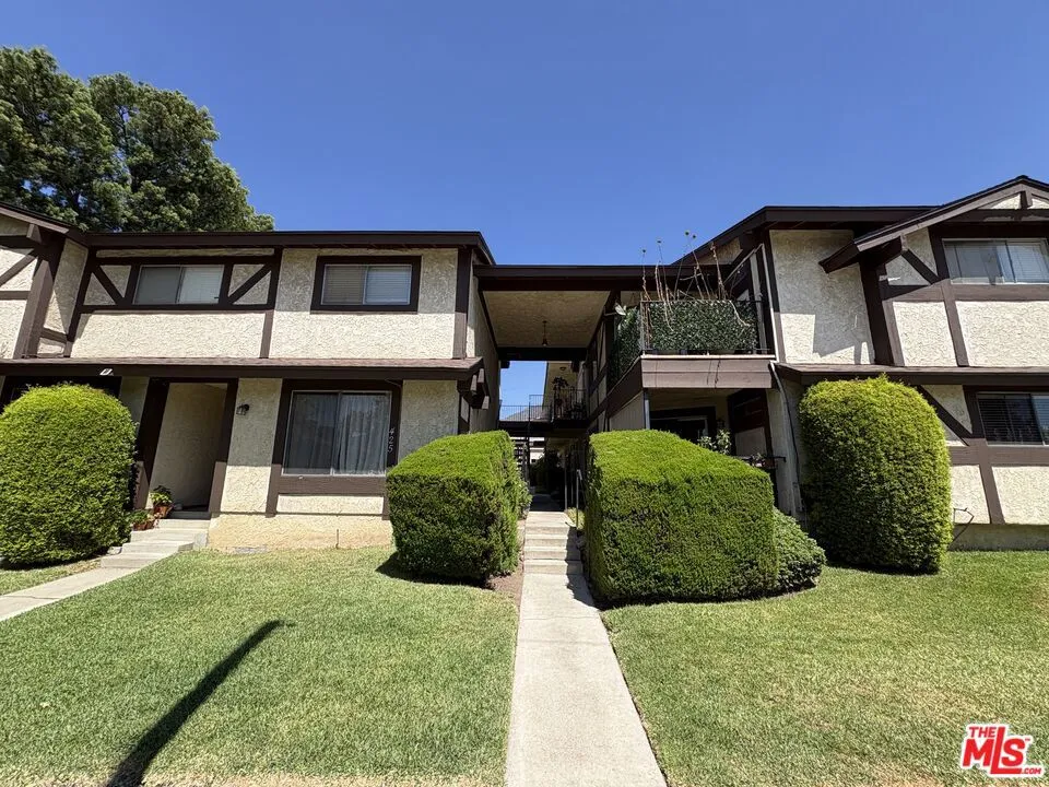 425 Linwood Avenue #M Monrovia, CA 91016
