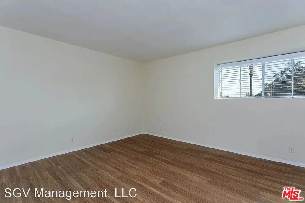 425 Linwood Avenue #M Monrovia, CA 91016