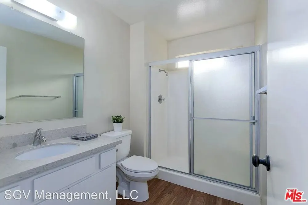 425 Linwood Avenue #M Monrovia, CA 91016