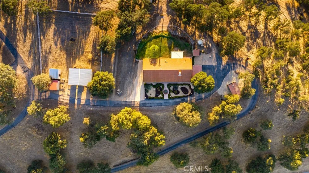 7485 Monterey Paso Robles, CA 93446