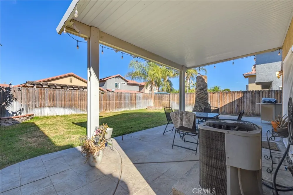 642 Wilson Ave Perris, CA 92571