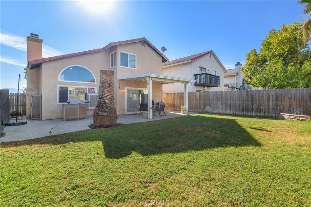 642 Wilson Ave Perris, CA 92571