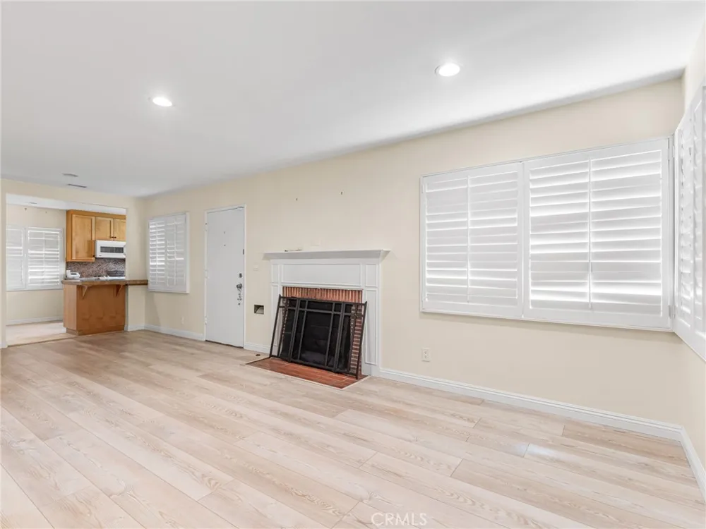 13653 Lanning Whittier, CA 90605