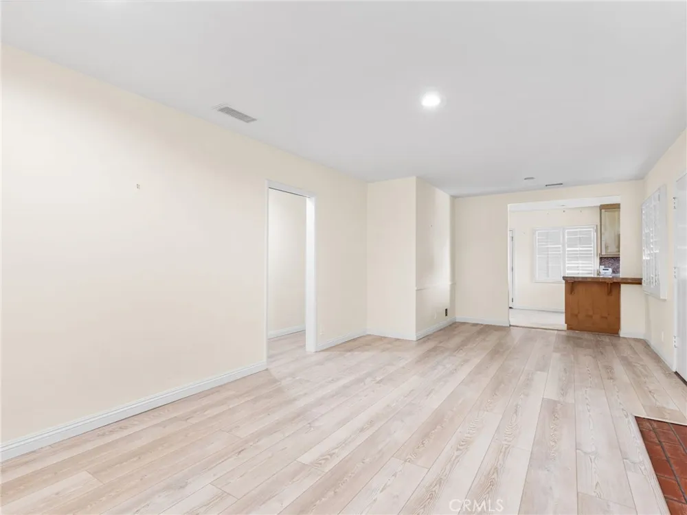 13653 Lanning Whittier, CA 90605