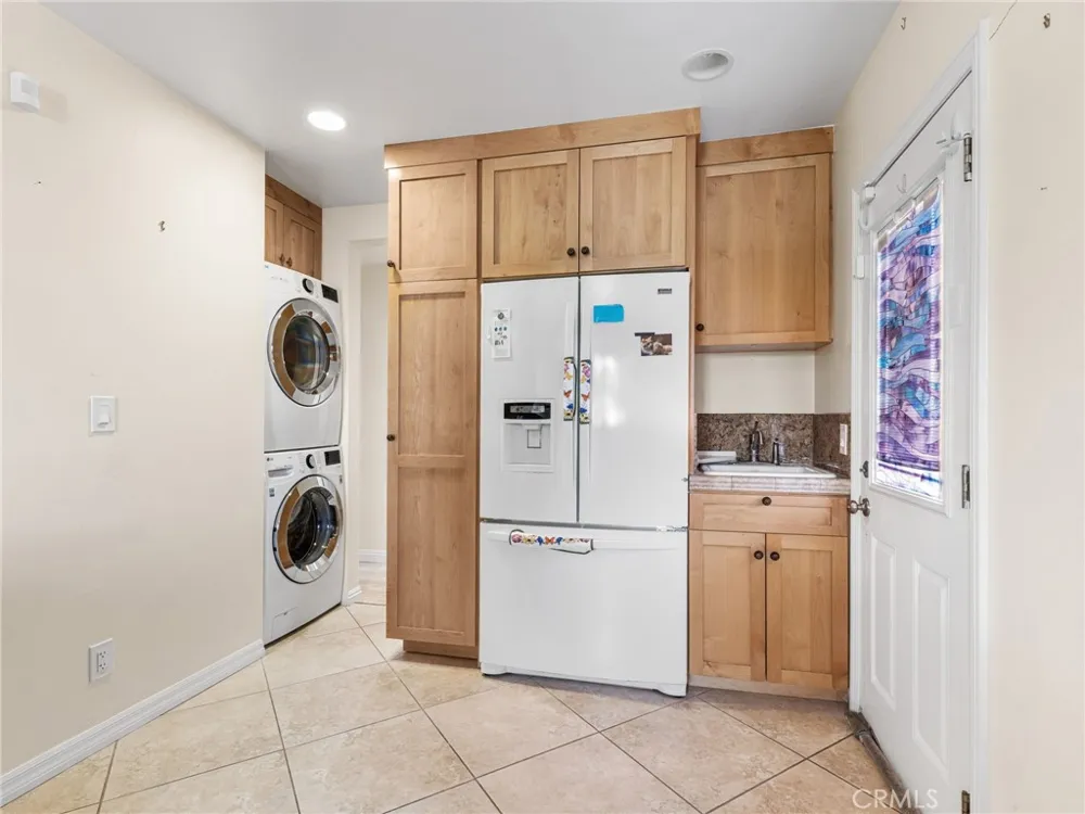 13653 Lanning Whittier, CA 90605