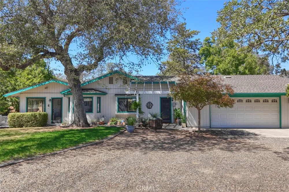 42593 John Muir Coarsegold, CA 93614