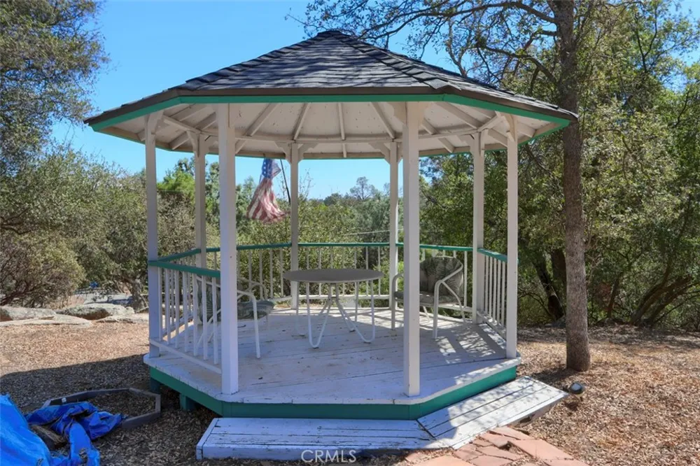 42593 John Muir Coarsegold, CA 93614