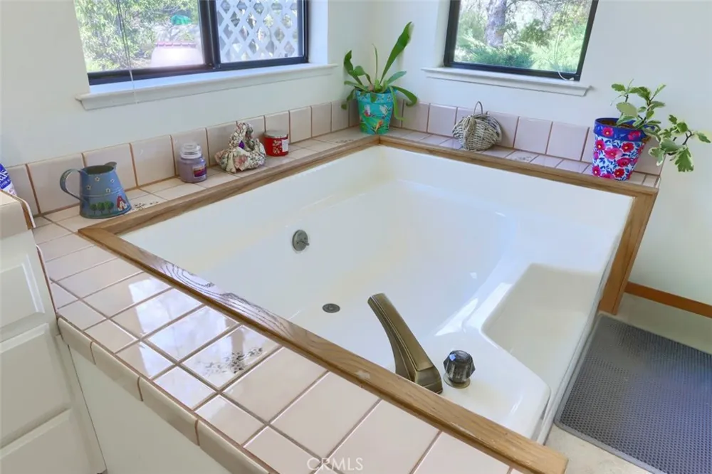 42593 John Muir Coarsegold, CA 93614