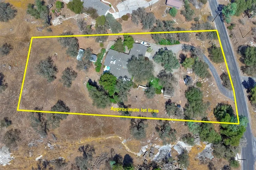 42593 John Muir Coarsegold, CA 93614