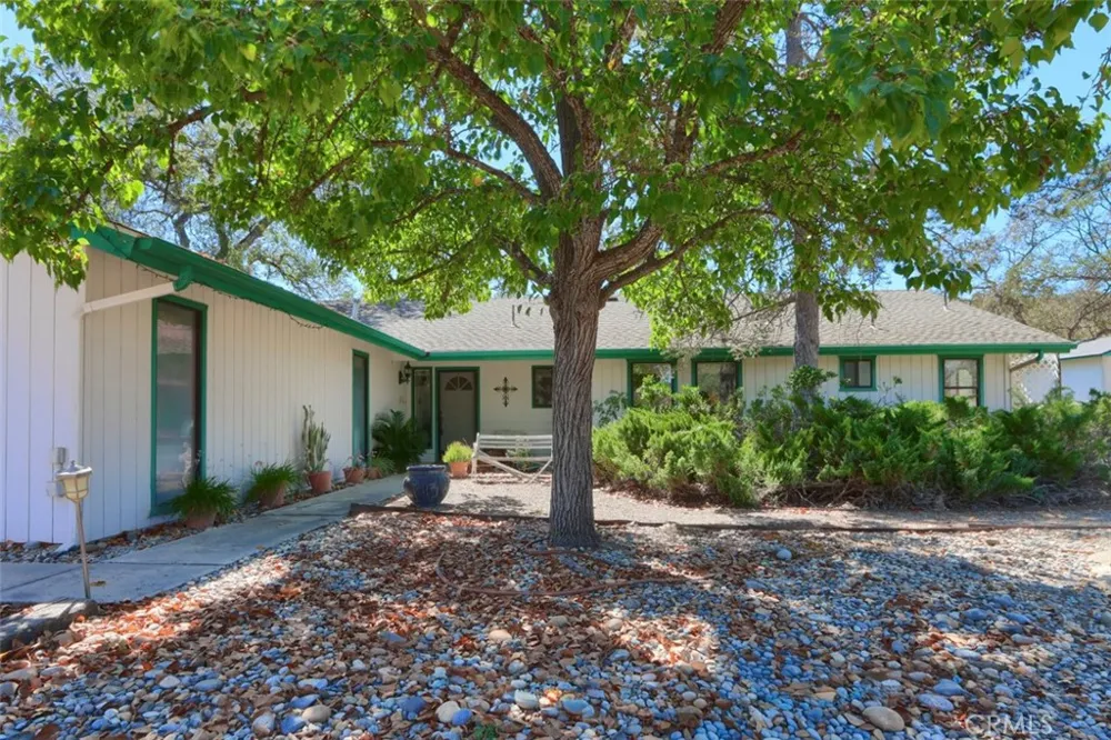 42593 John Muir Coarsegold, CA 93614