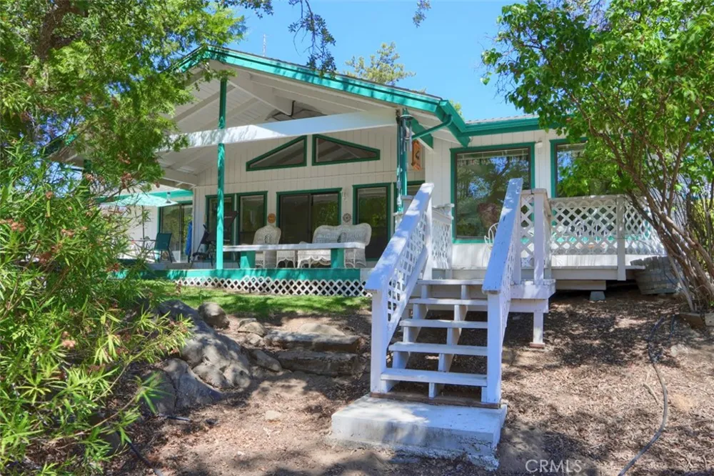 42593 John Muir Coarsegold, CA 93614