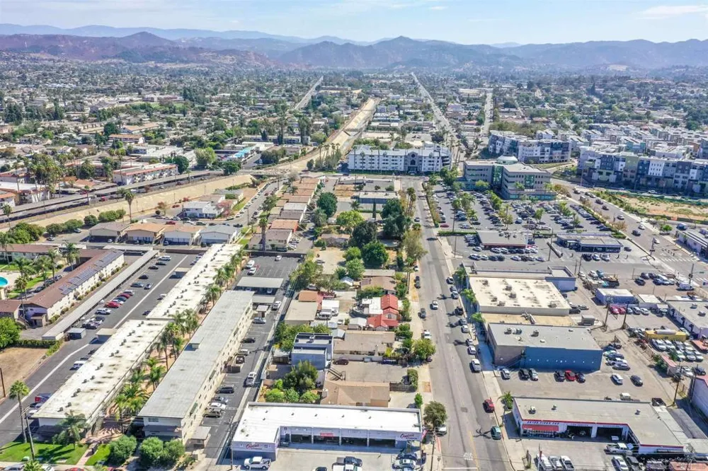 366 E Pennsylvania Escondido, CA 92025
