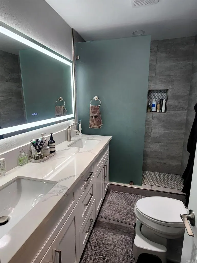 1865 Magdalene Way #A San Diego, CA 92110