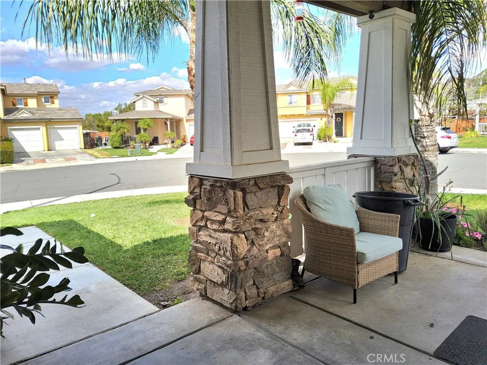 1763 Benedetto Perris, CA 92571