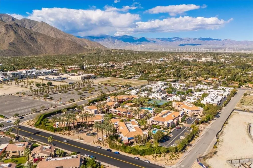 500 E Amado Road #203 Palm Springs, CA 92262