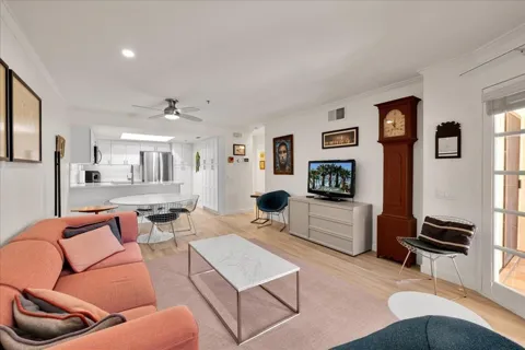 500 E Amado Road #203