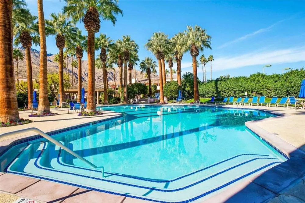 500 E Amado Road #203 Palm Springs, CA 92262