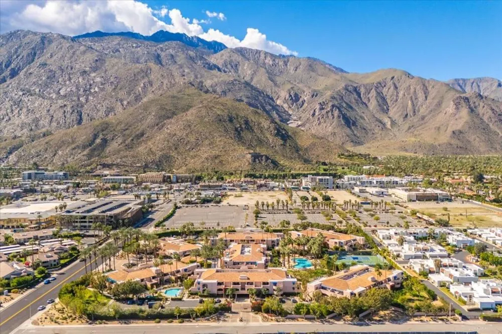 500 E Amado Road #203 Palm Springs, CA 92262