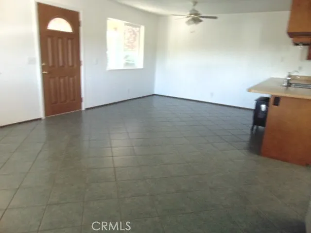 102 Santa Maria Gerber, CA 96035