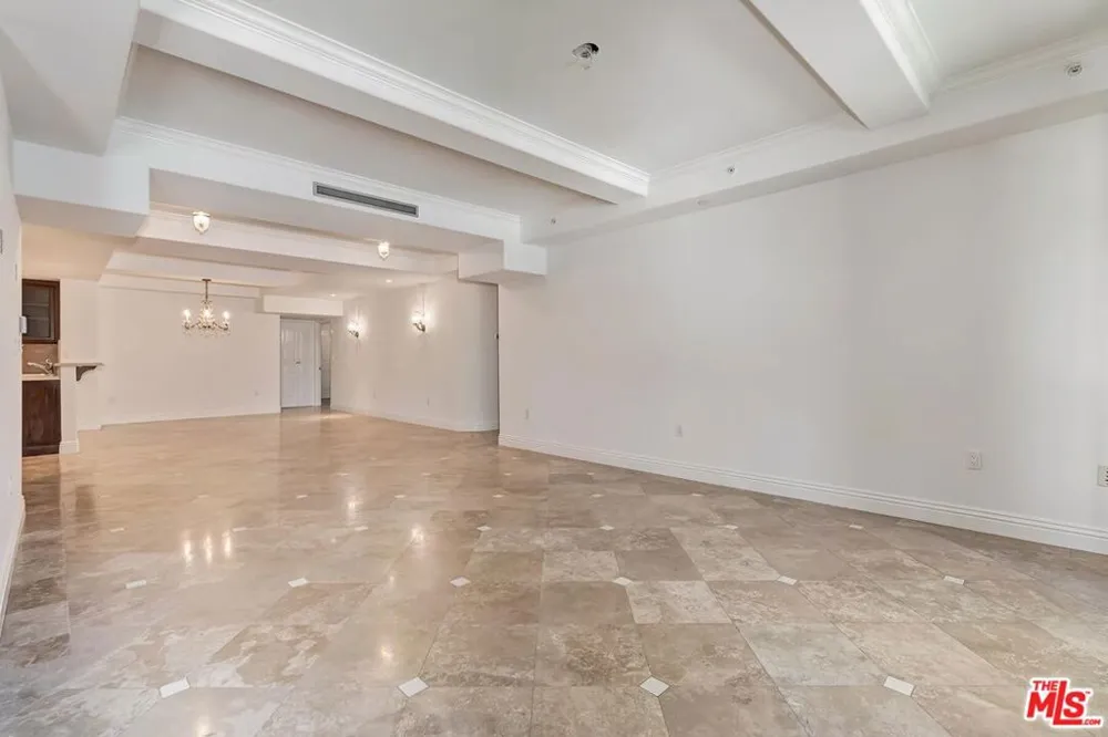 10795 Wilshire Boulevard #101 Los Angeles, CA 90024