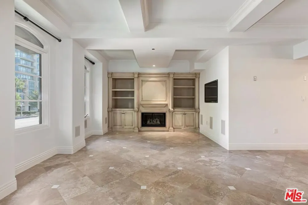 10795 Wilshire Boulevard #101 Los Angeles, CA 90024