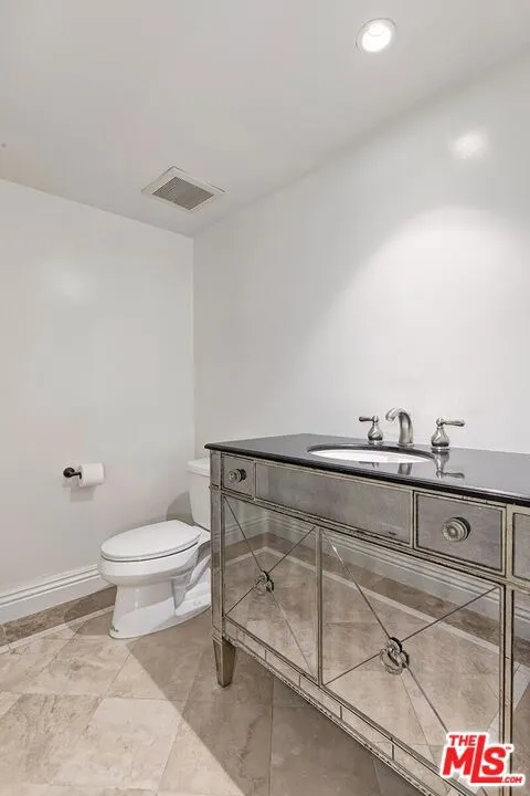 10795 Wilshire Boulevard #101 Los Angeles, CA 90024