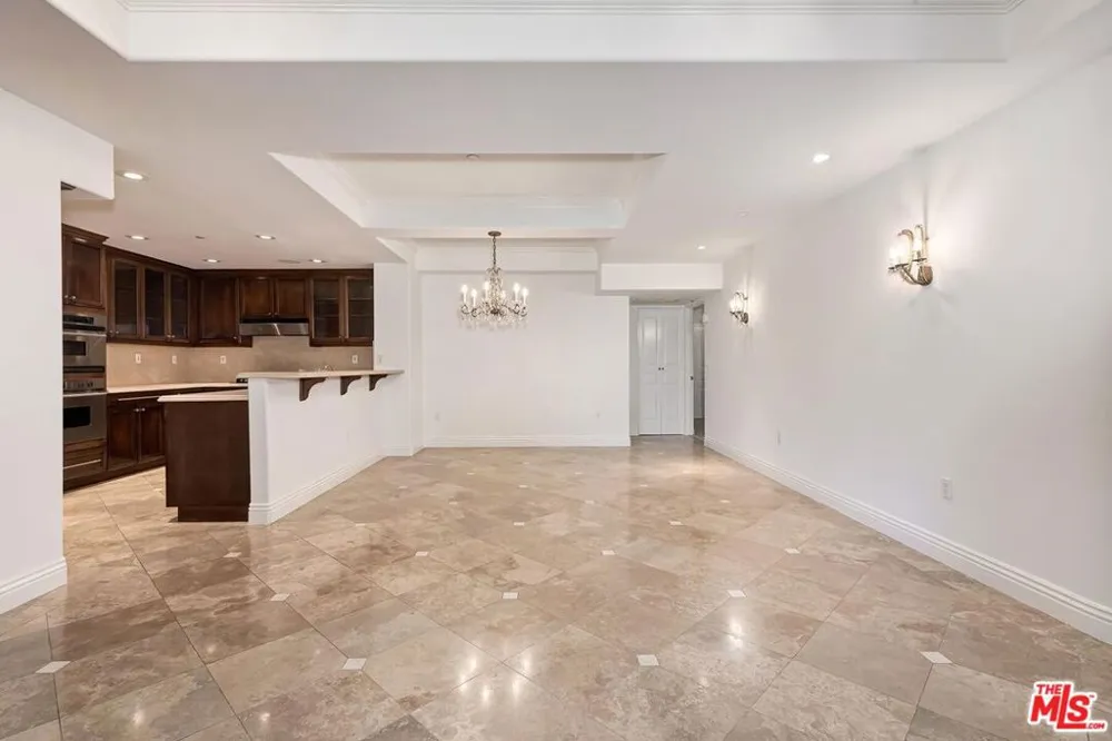 10795 Wilshire Boulevard #101 Los Angeles, CA 90024