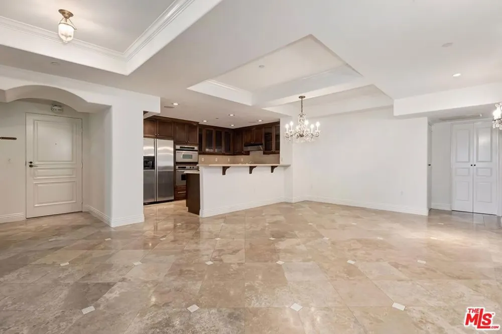10795 Wilshire Boulevard #101 Los Angeles, CA 90024